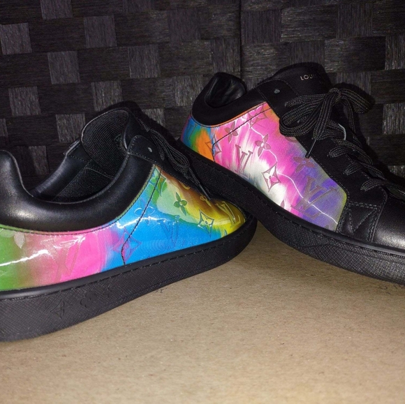 Louis Vuitton size 10 - Picture 2 of 3